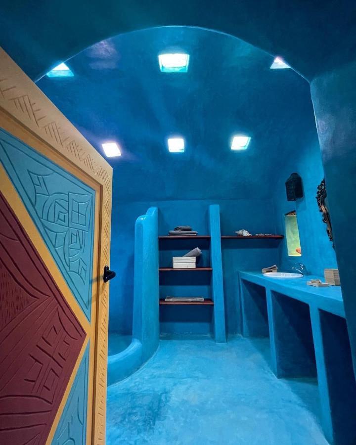 Atlantis 12, Maison D'Hotes Et D'Art Szavíra Kültér fotó